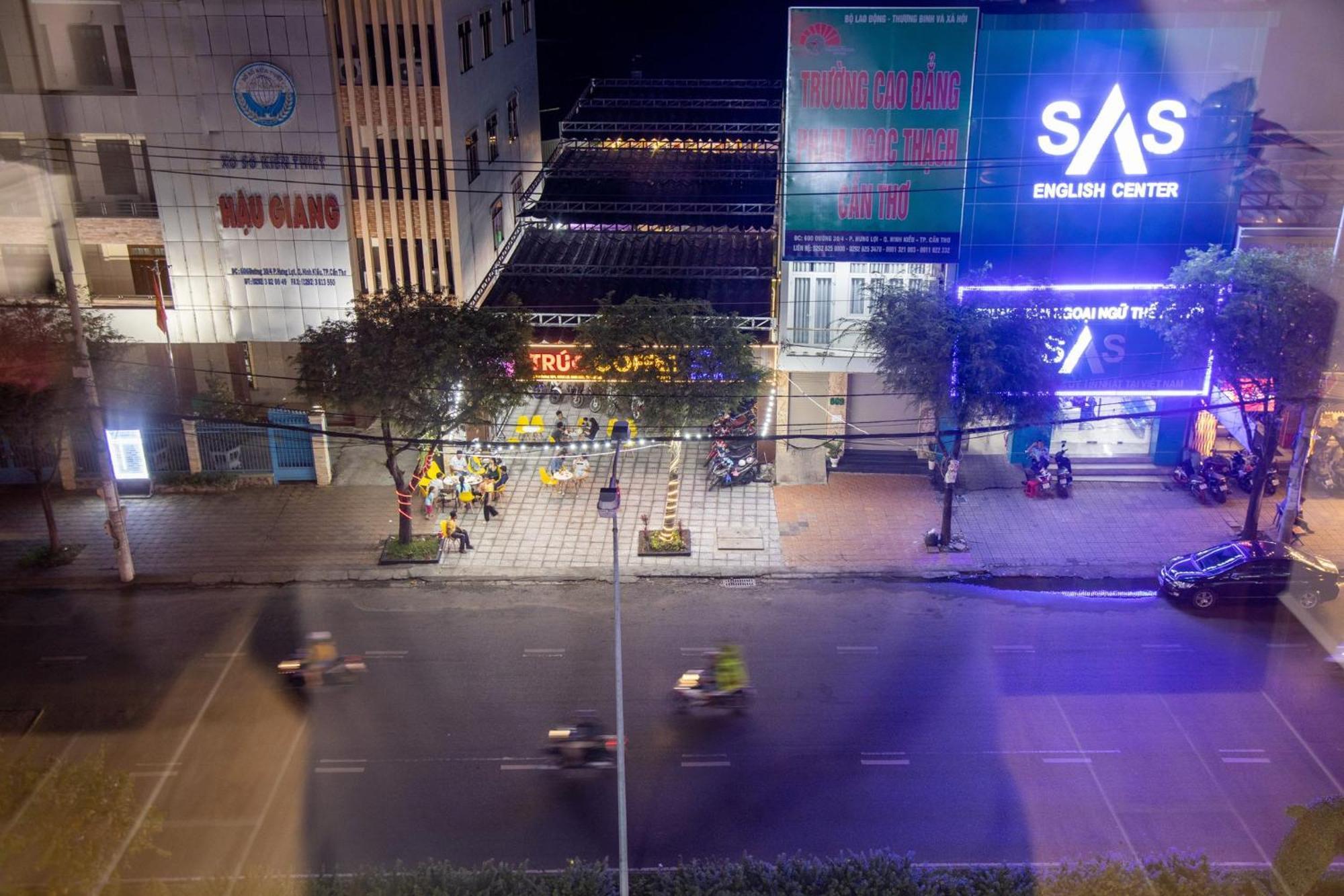 Apple Hotel Cần Thơ Zewnętrze zdjęcie